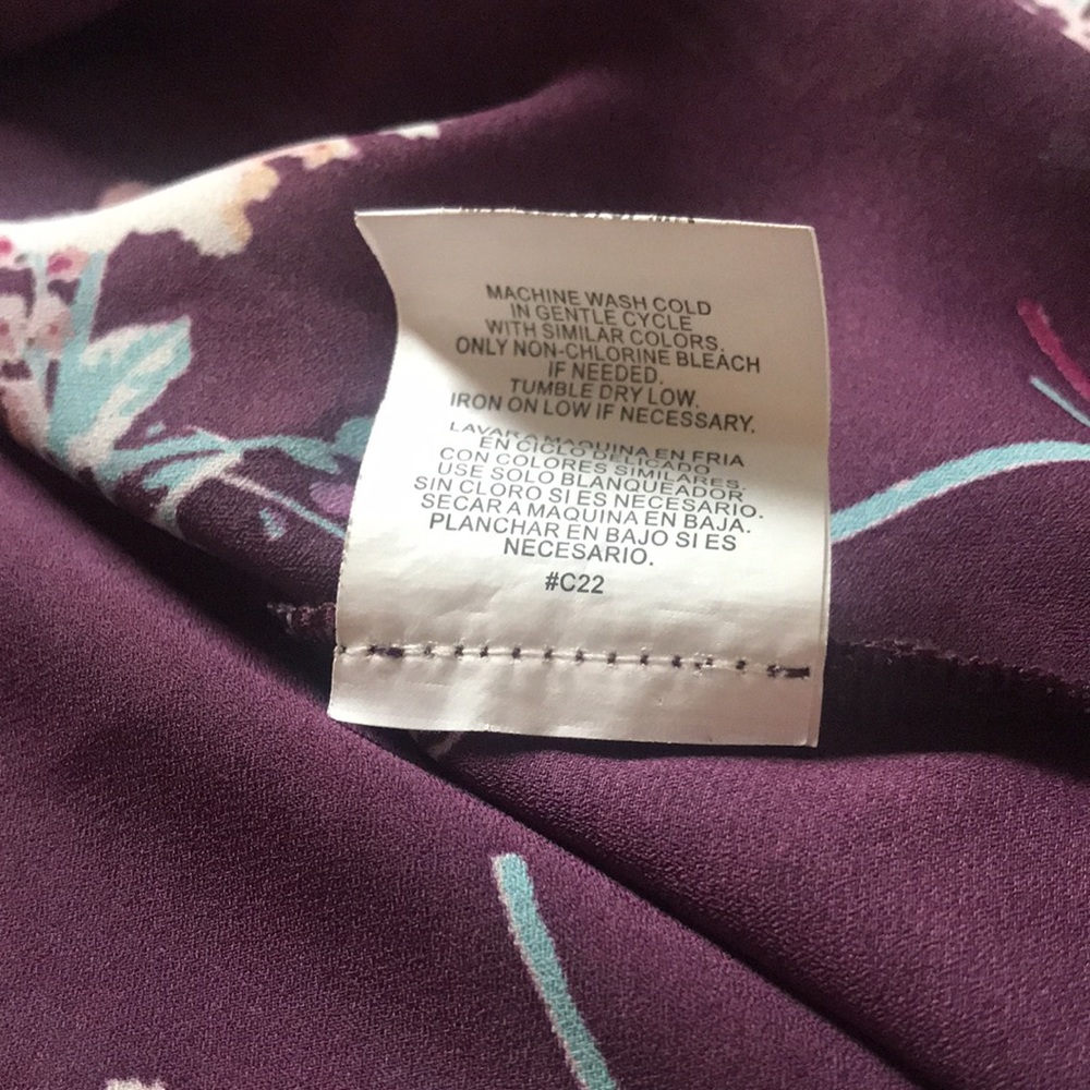 Meraki Open/Cold Shoulder Top - Picture 4 of 6